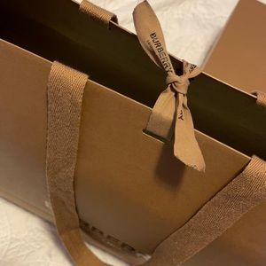 Burberry bag